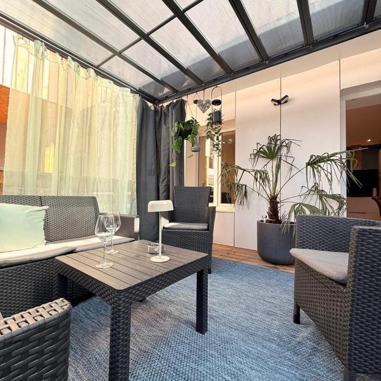 La Terrasse - City Center & Private Terrace - Appartement 1 Chambre - 17