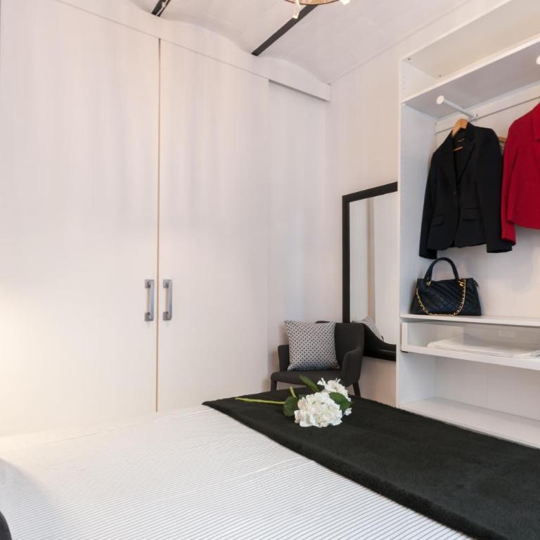 Quiet Central 2BR for 3 - Apartment - 4