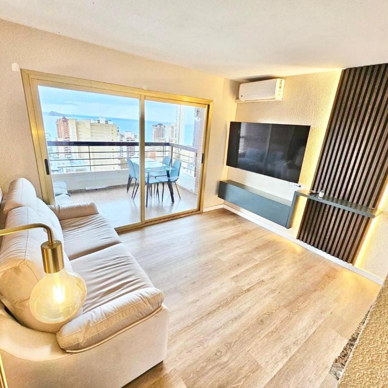 - Room #1713870001 - 5