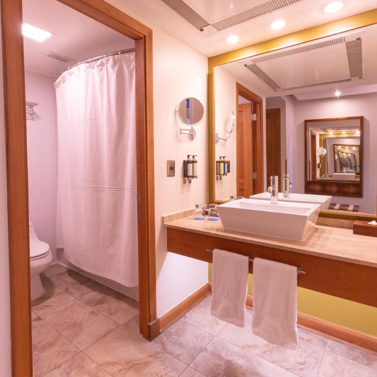 Wyndham Puerto Varas Pettra - Habitación Doble Superior - 1 o 2 camas - 5