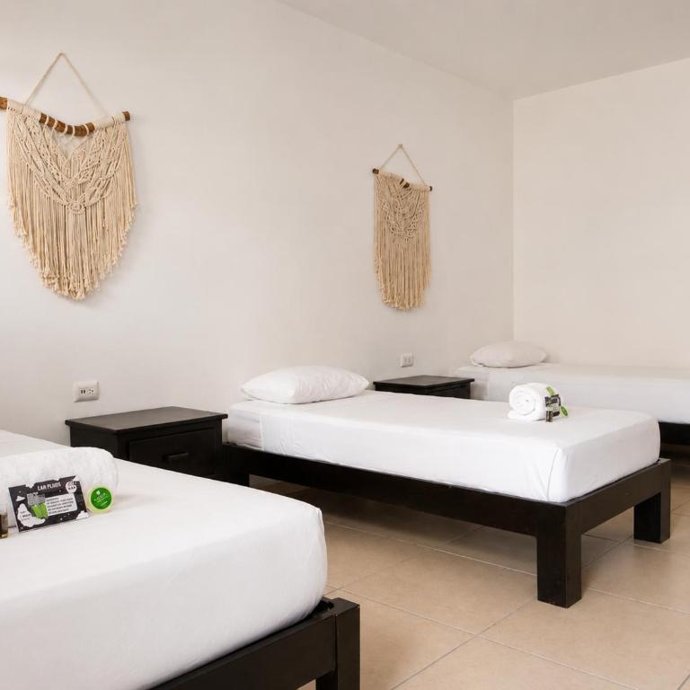 We playa Hotel - Adults Only - Habitación Cuádruple Estándar - 3
