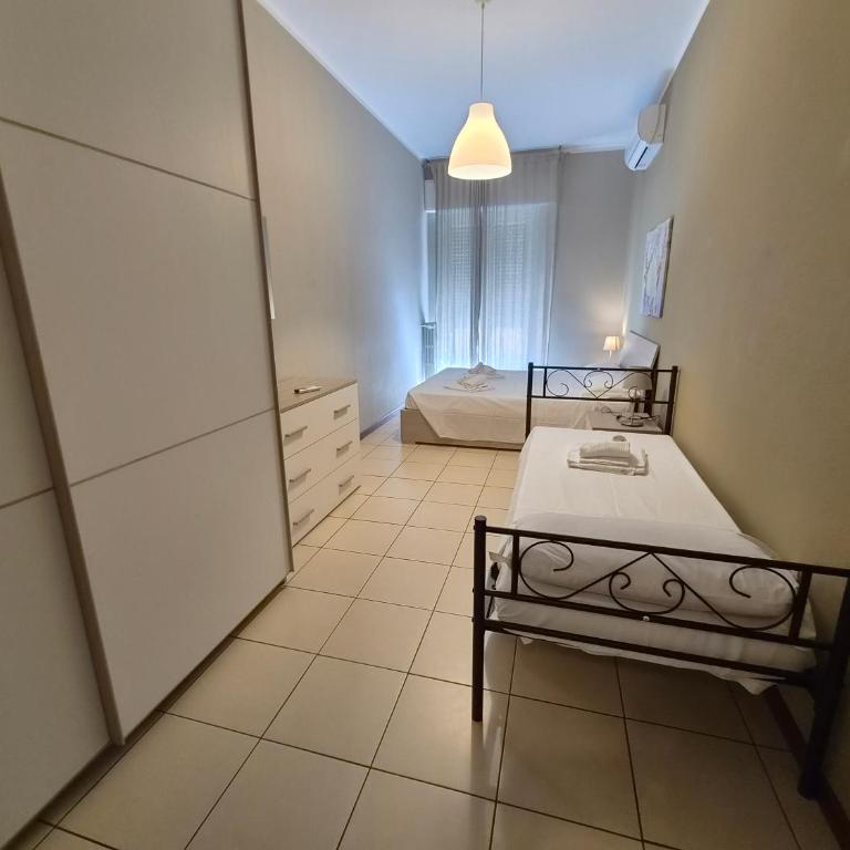 Apartments in Palazzo San Paolo with balconies by ML WHITE HOUSE - Two-Bedroom Deluxe Apartment with Balcony - 4