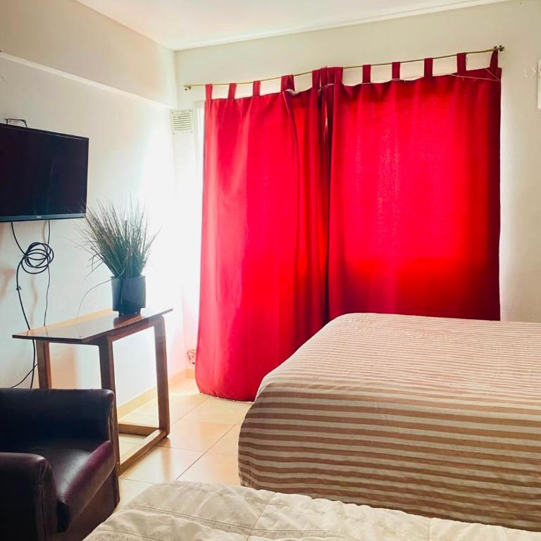  - Room #1713883901 - 1