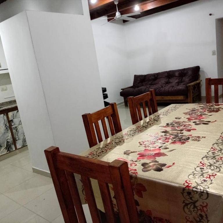 - Room #1713886001 - 1
