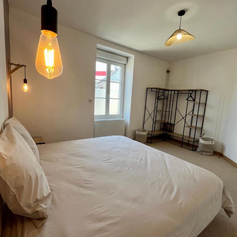 L'Alcôve, Maison 6ch avec jardin et parking - Villa - 23