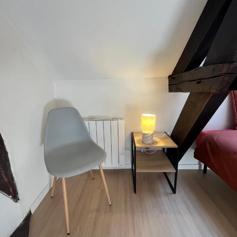 L'Alcôve, Maison 6ch avec jardin et parking - Villa - 14