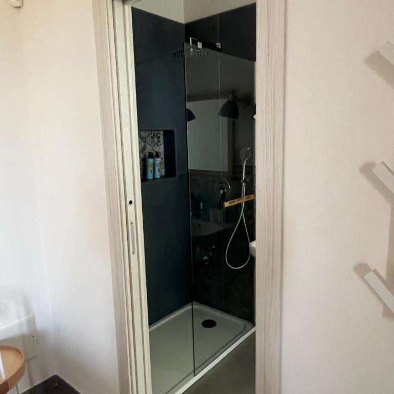 ReMare - Estudio con 1 cama grande - 4