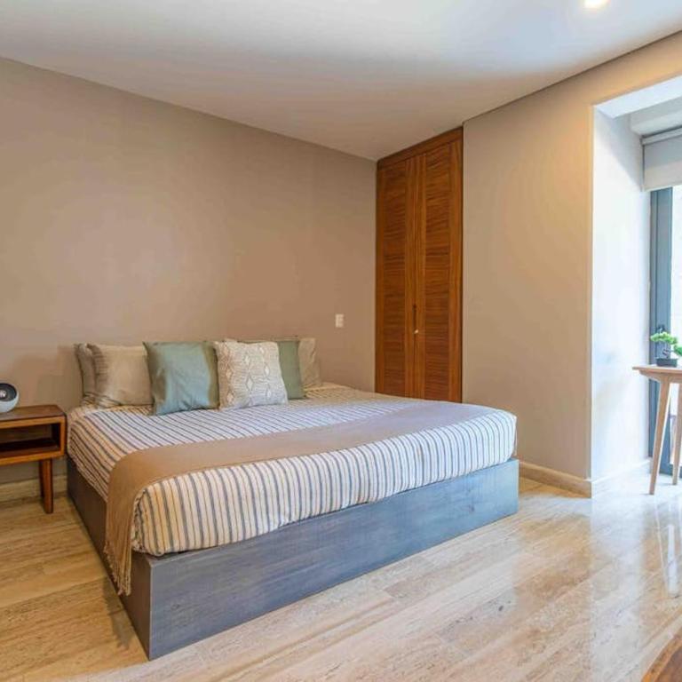 - Room #1713903201 - 17