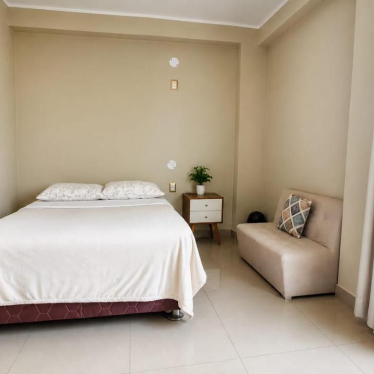 Hostel Willys House - Double Room with Balcony - 5