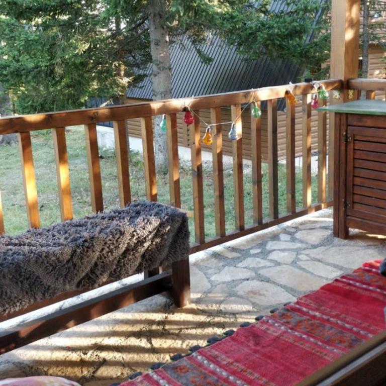 Vila Bianka Žabljak Vikendica u selu Uskoci - Kuća sa 2 Spavaće Sobe - 3