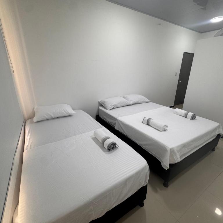 - Room #1713915401 - 10