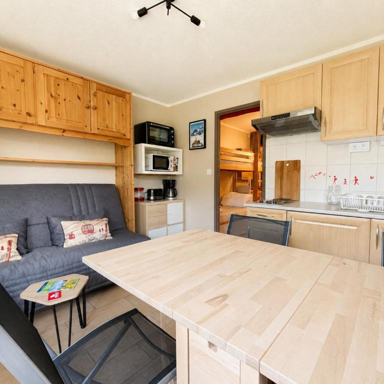 Studio moderne et calme avec parking privatif à Notre Dame de Bellecombe - FR-1-505-188 - Studio - 13
