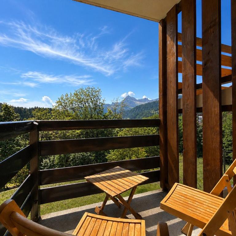 Studio moderne et lumineux avec vue sur le Mont Charvin. Parking privatif - FR-1-505-222 - Studio - 14