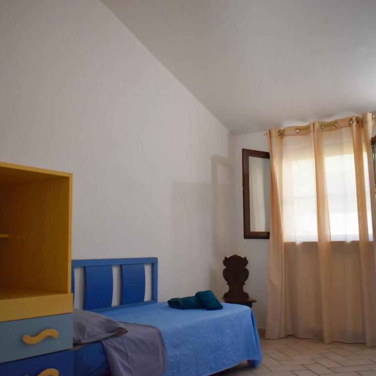 - Camera Tripla con Bagno Privato - 3