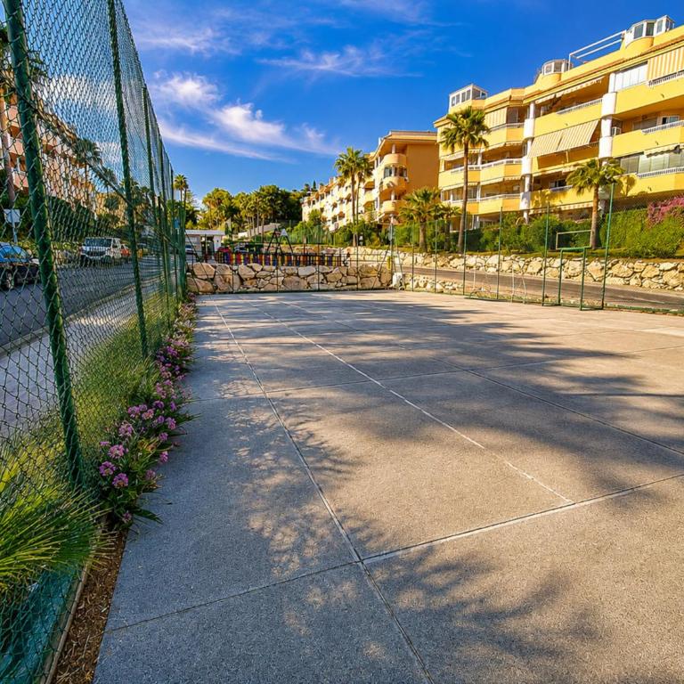 Ático duplex cerca de la playa, con piscina según temporada, jardines y parking - Apartamento Dúplex - 34