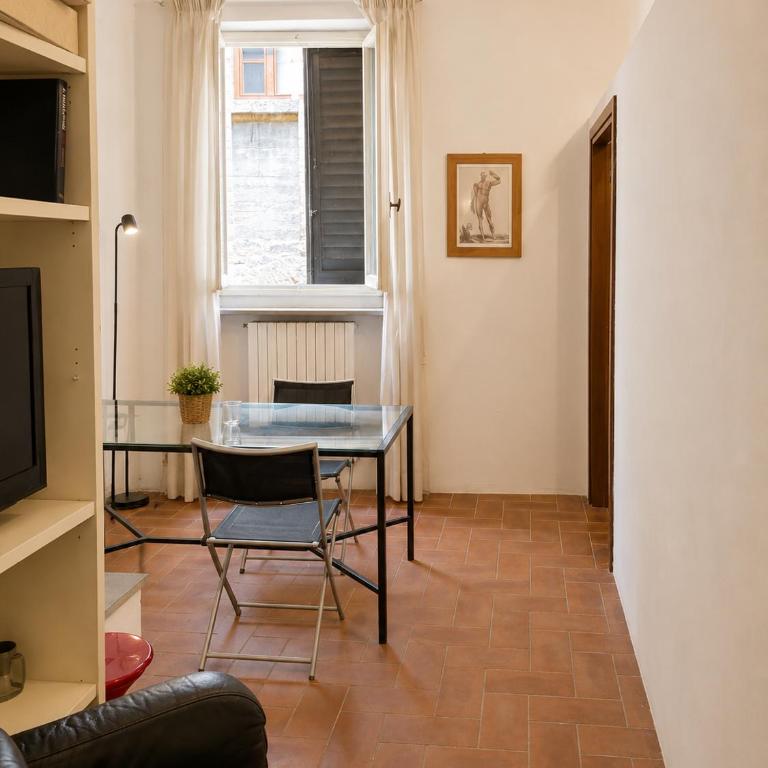 Hidden Gem by Ponte Vecchio with Private Terrace - Appartamento con 1 Camera da Letto - 2