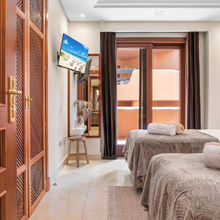  - Appartement 2 Chambres avec Balcon et Vue sur la Mer - 18