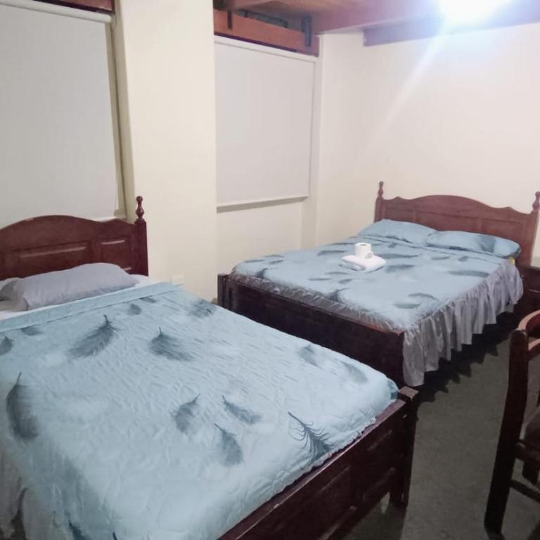 Hostal Victoria Quito - Habitación Doble - 2 camas - 5