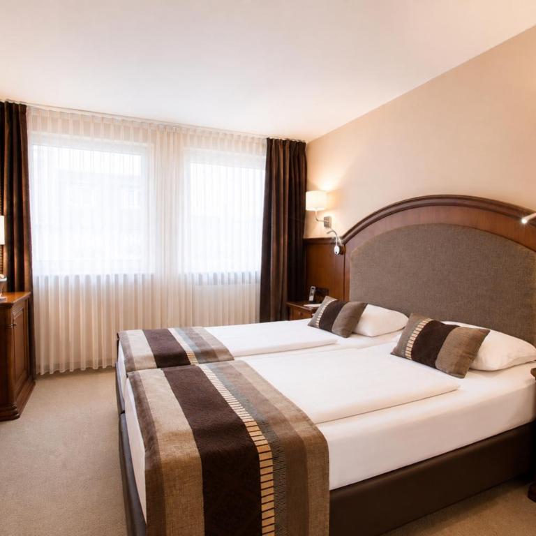 Burghotel Nürnberg - Standard Doppelzimmer - 1