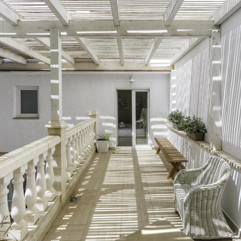 Sitges Centre Mediterranean House- 5 Bedroom, 4 Bathroom, Terrace Courtyard, Private Rooptop Pool - Casa - 37