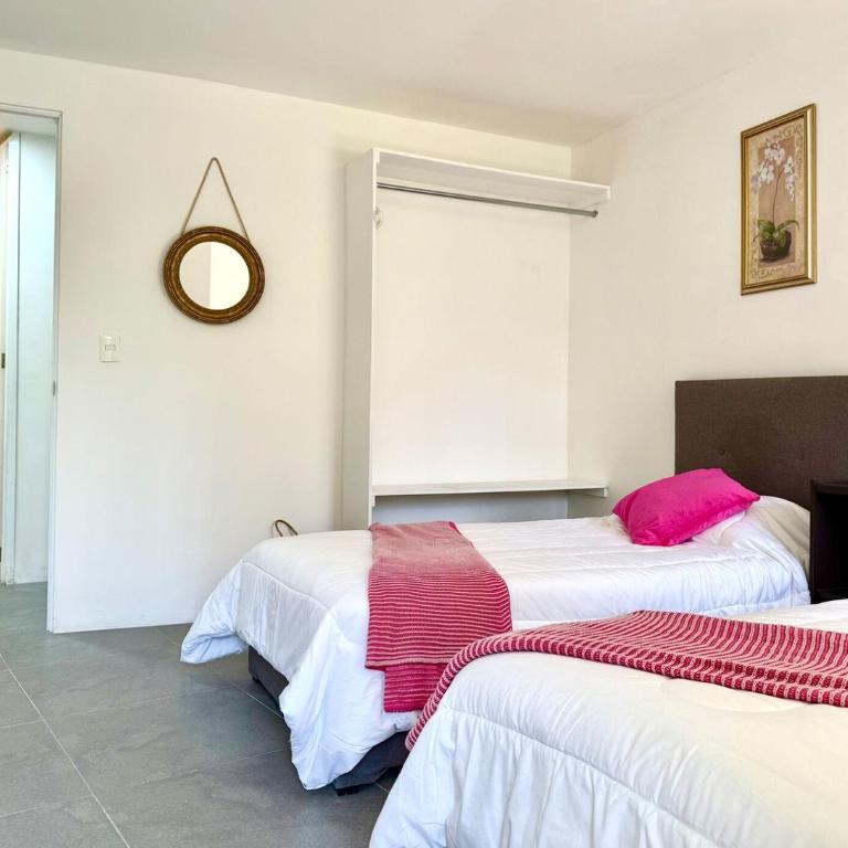 Walk 5 min to the Ángel to celebrate everything - One-Bedroom Apartment - 24