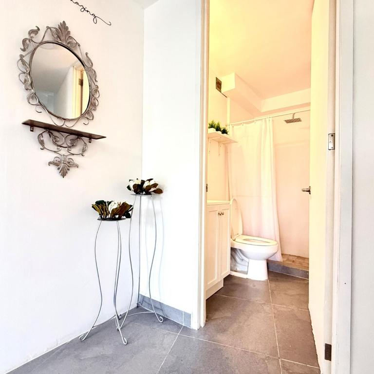 Walk 5 min to the Ángel to celebrate everything - One-Bedroom Apartment - 28