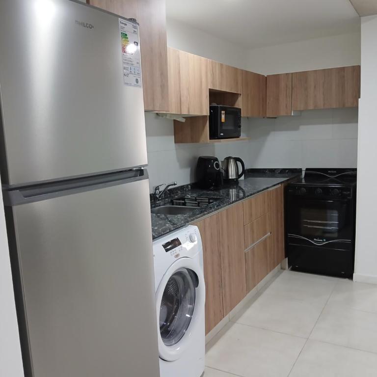  - Room #1713962801 - 3