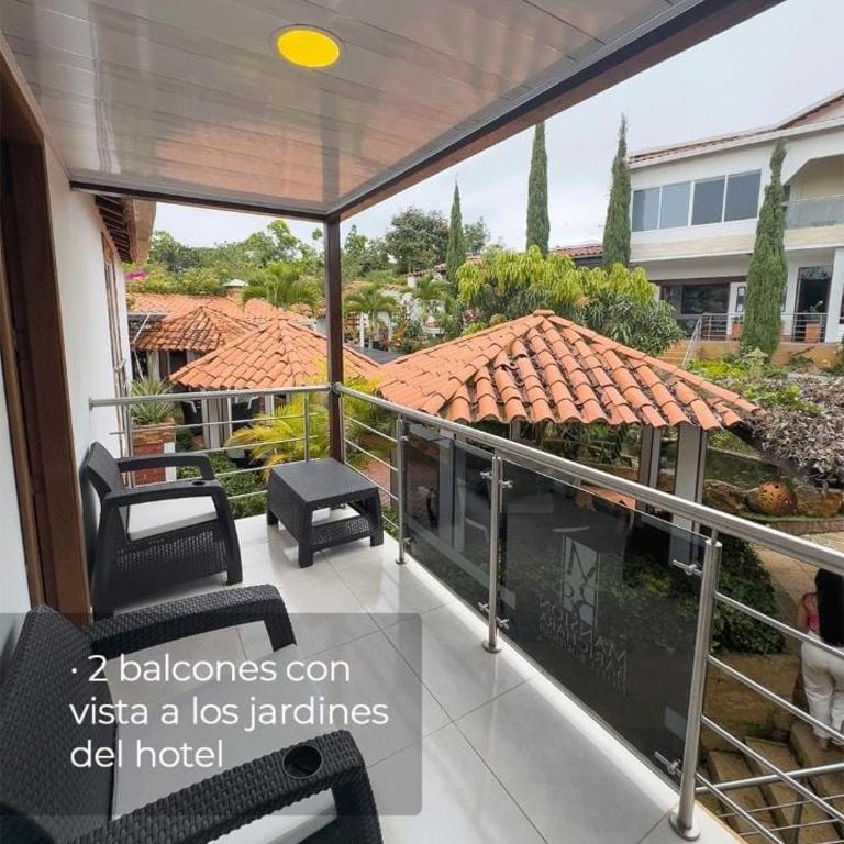 Hotel Mansión Barichara - Family Room with Balcony - 6