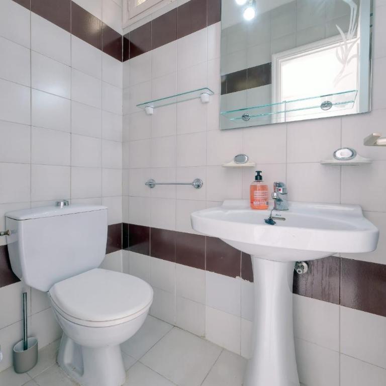 Casa Picon en Puerto del Carmen, con terraza, vistas al mar, piscina y junto a la playa - Apartment mit 2 Schlafzimmern - 15