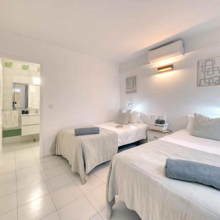 Casa Picon en Puerto del Carmen, con terraza, vistas al mar, piscina y junto a la playa - Apartment mit 2 Schlafzimmern - 24