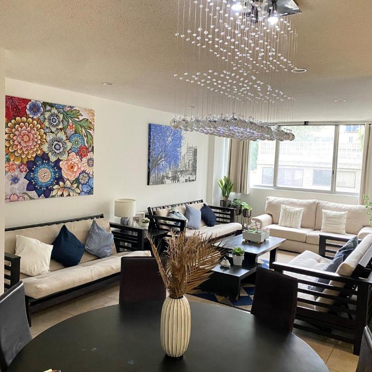 Walk to WTC, Pepsi Center y Plaza Toros - Apartamento de 2 dormitorios - 2