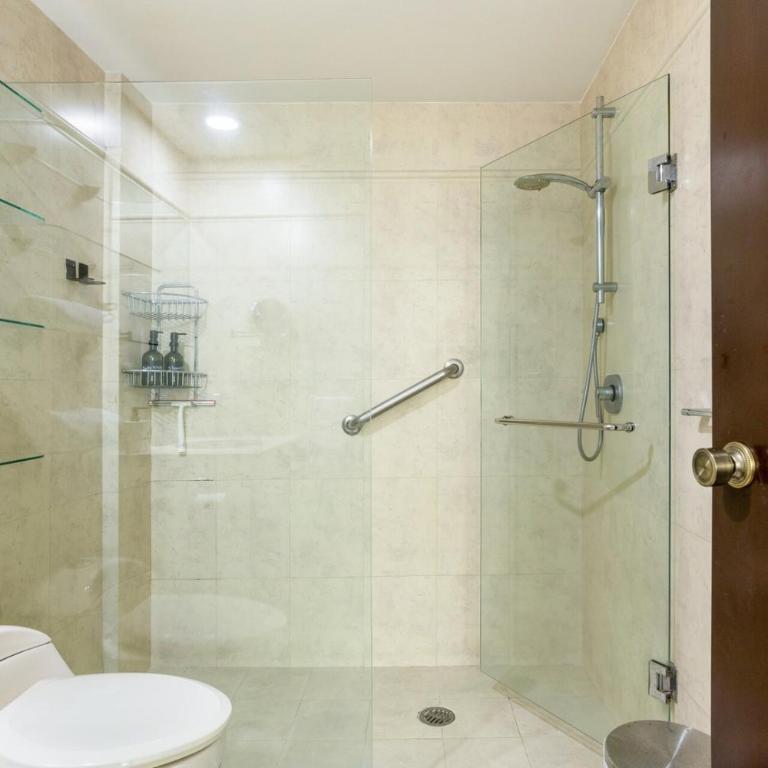 Walk to WTC, Pepsi Center y Plaza Toros - Apartamento de 2 dormitorios - 14