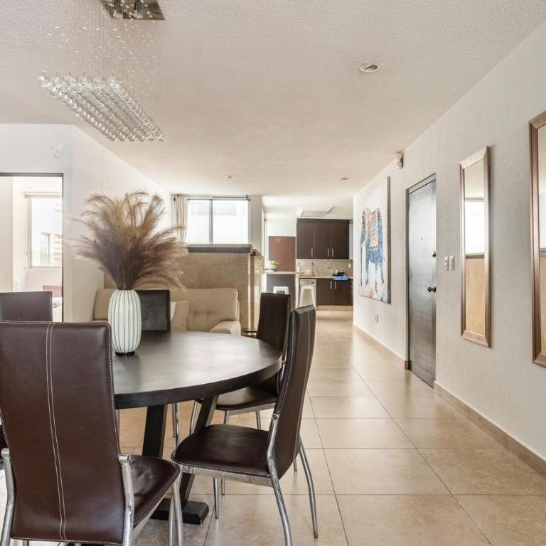 Walk to WTC, Pepsi Center y Plaza Toros - Apartamento de 2 dormitorios - 21