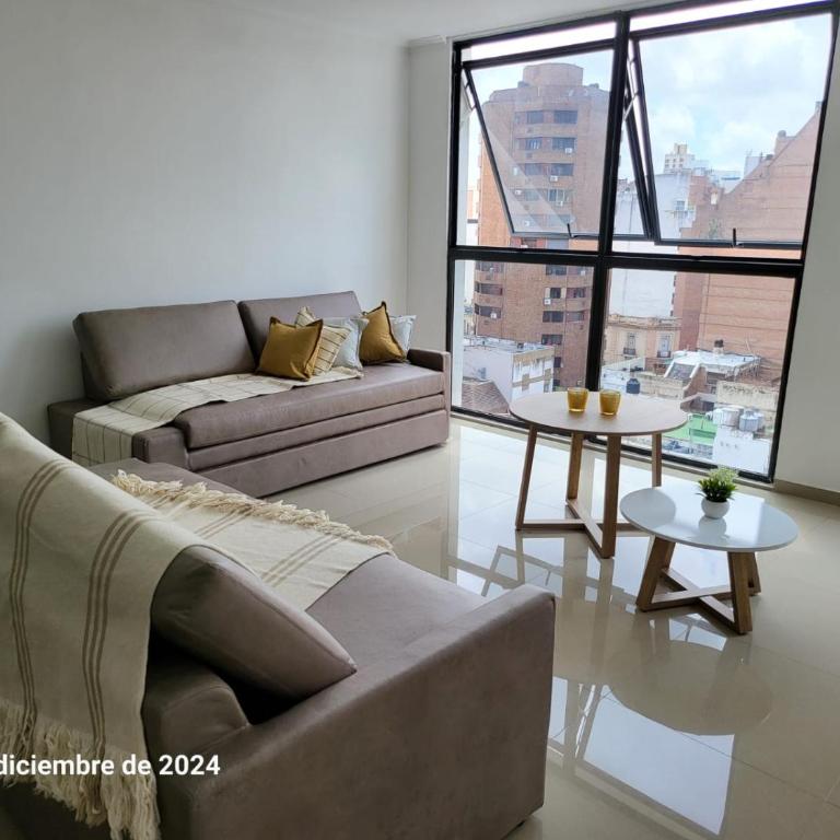  - Room #1713979201 - 1