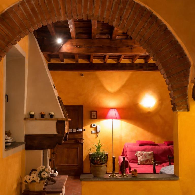 Real Rustic Tuscany Style In Center - One-Bedroom Apartment - 49