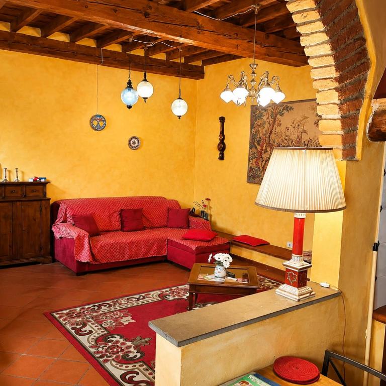 Real Rustic Tuscany Style In Center - One-Bedroom Apartment - 61