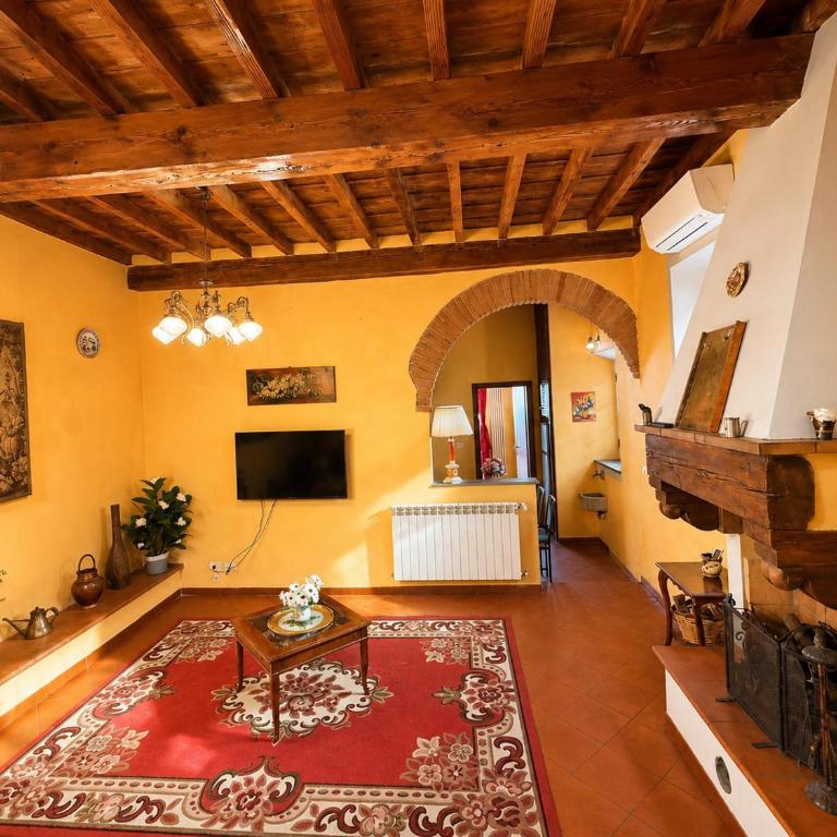 Real Rustic Tuscany Style In Center - One-Bedroom Apartment - 66