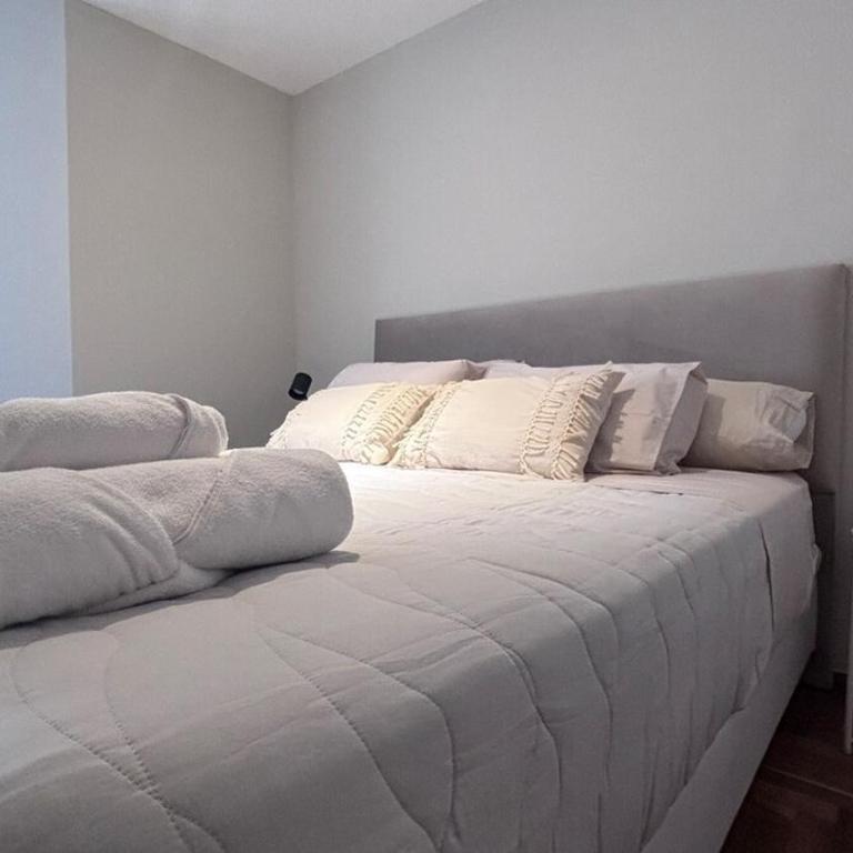  - Room #1713987101 - 5
