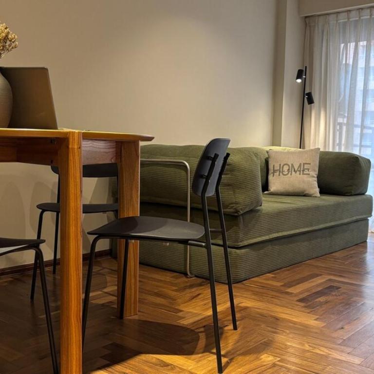  - Room #1713987101 - 9