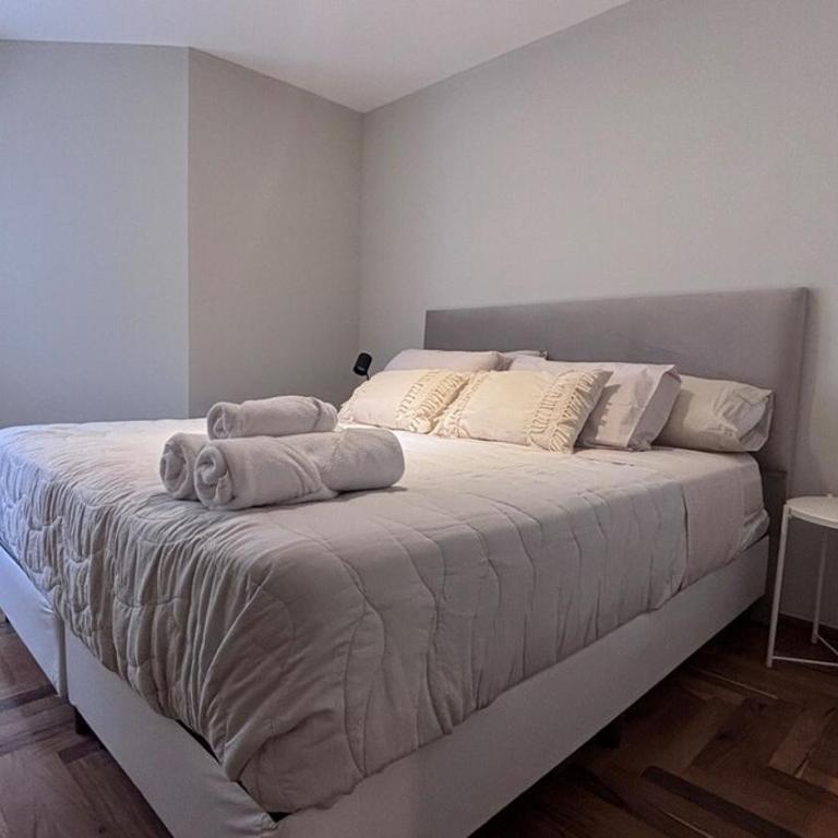  - Room #1713987101 - 17