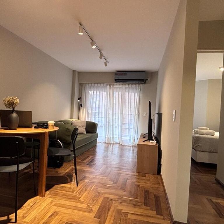 - Room #1713987101 - 32