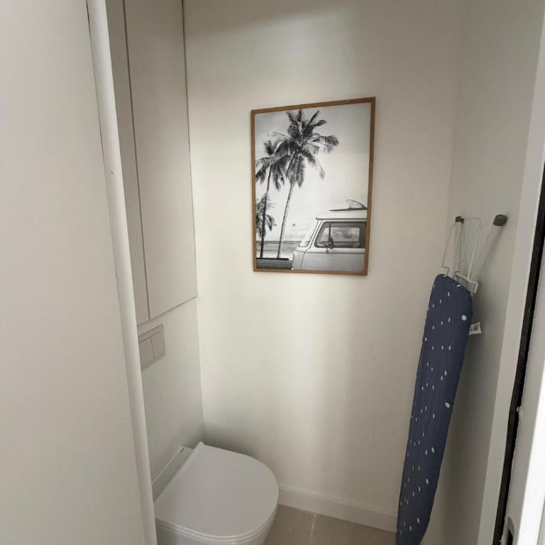 - Room #1713992201 - 4