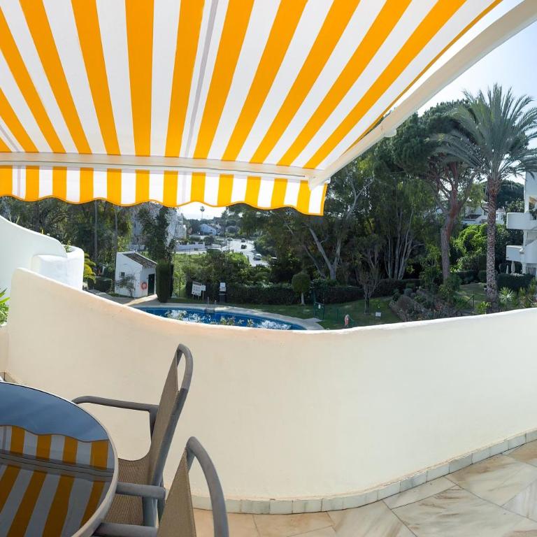 Pinos: Serene 2BD w/pool, views & walk to beach - Apartamento de 2 dormitorios - 19