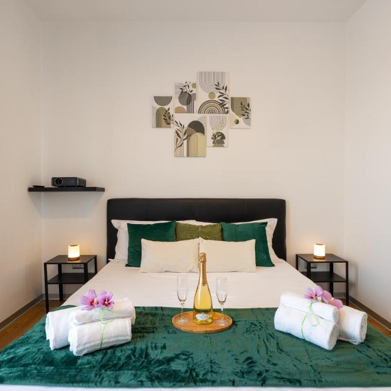 Skyline Loft, Rooftop&Cinema, Quiet Area, 2-4pax - Deluxe Apartment mit 1 Schlafzimmer und Stadtblick - 5