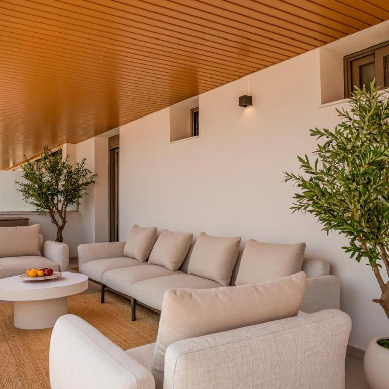 Estepona Skyline Penthouse - Three-Bedroom Apartment with Private Pool - 38