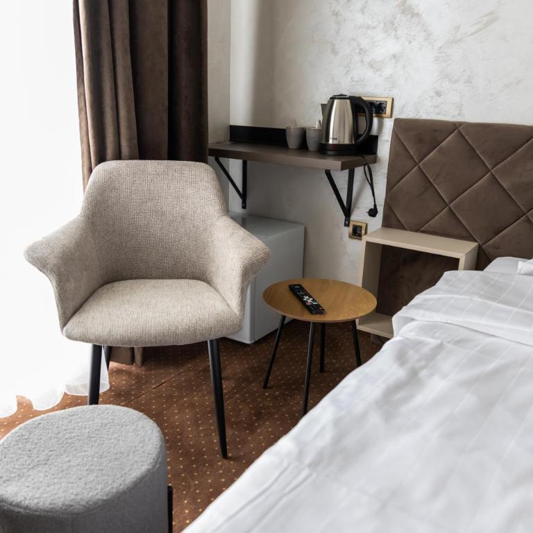  - Room #1713997701 - 34