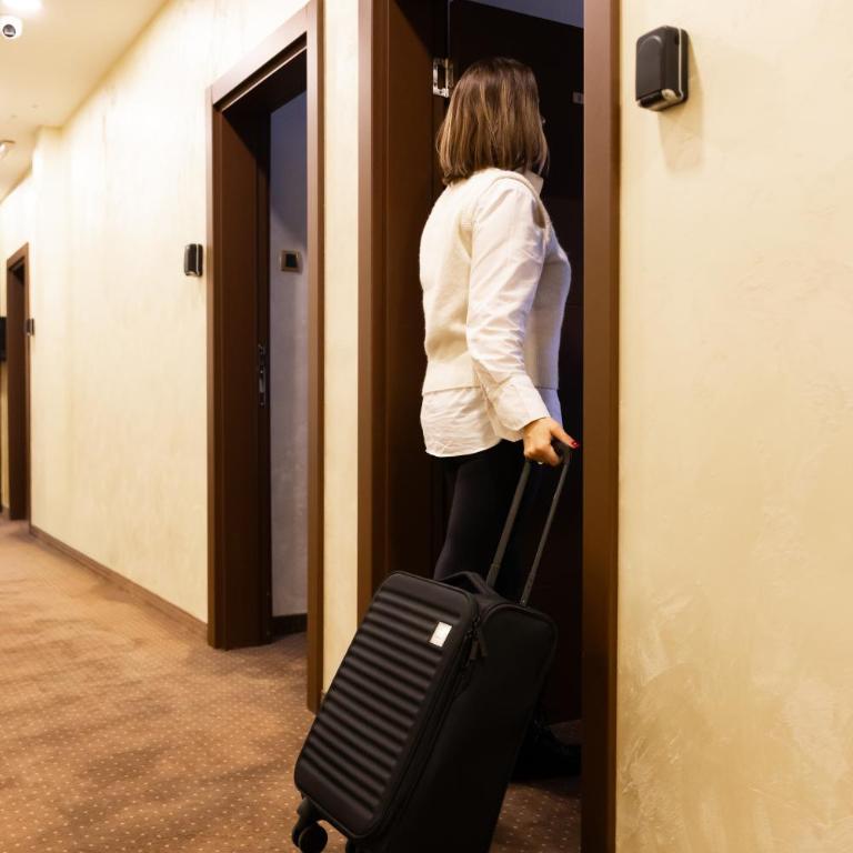  - Room #1713997701 - 41