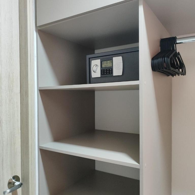  - Room #1714000301 - 5