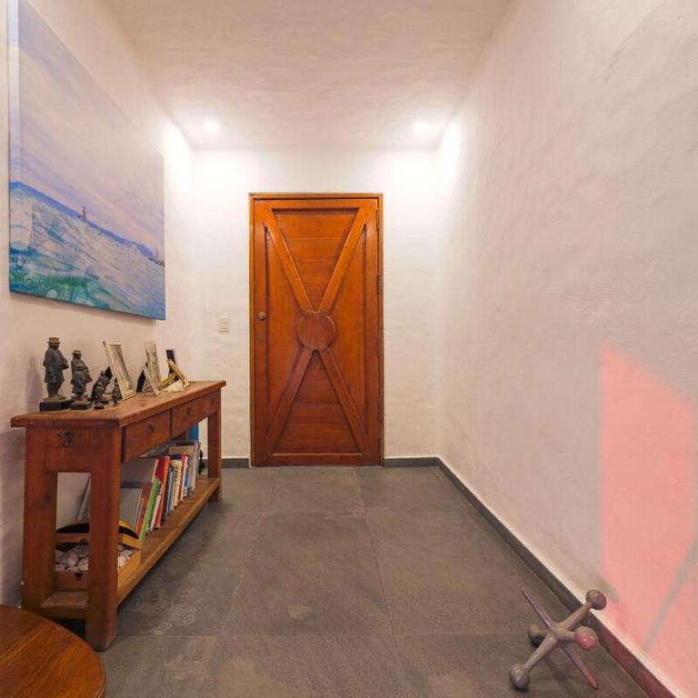 - Room #1714005001 - 32