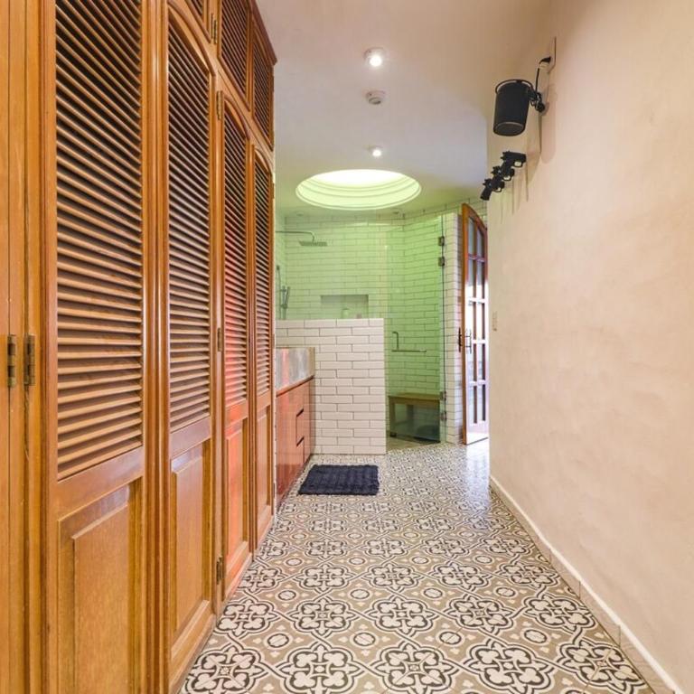- Room #1714005001 - 43